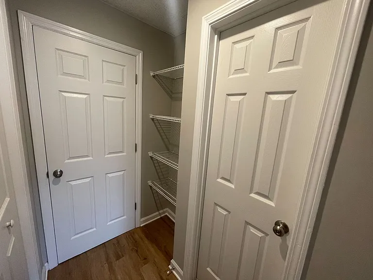 254 E Clayton Street — Photo 10