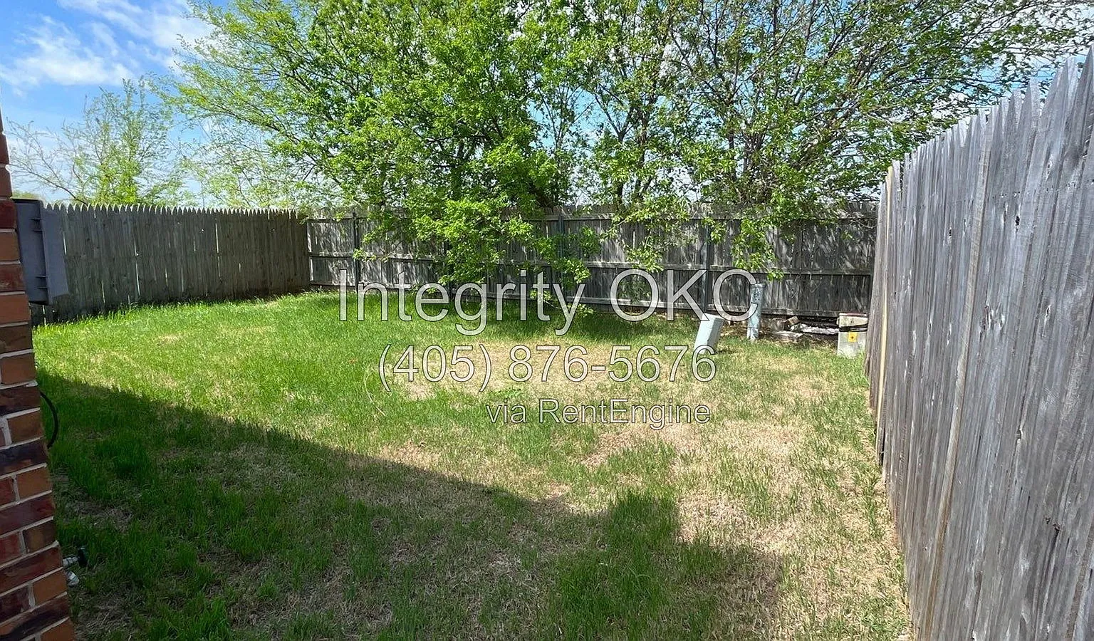 3 bed, 2.0 bath, 1305 sqft, $1,350 — Photo 3