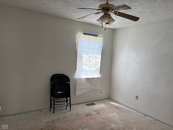 5th image of 812 N California St