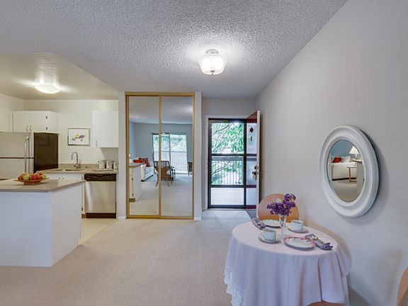 5th image of 401 Piccadilly Pl APT 20