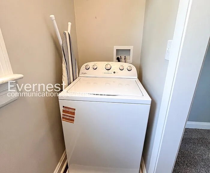 109 Mayfair Rd — Photo 34