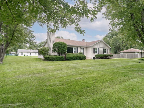 4th image of 1098 Karner Dr