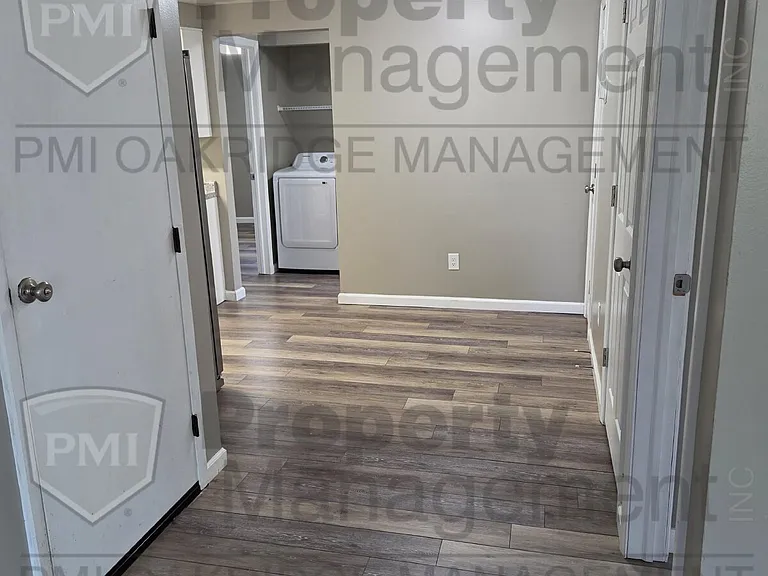 1256 Heritage Dr — Photo 6
