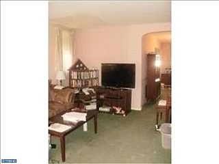 3rd image of 3329 Holme Ave