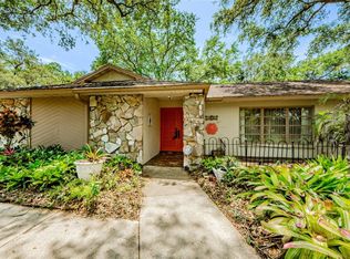 1923 La Grande Dr, Dunedin, FL 34698