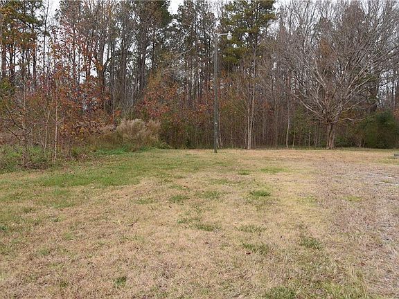 5th image of 4088 Mechanicsville Tpke