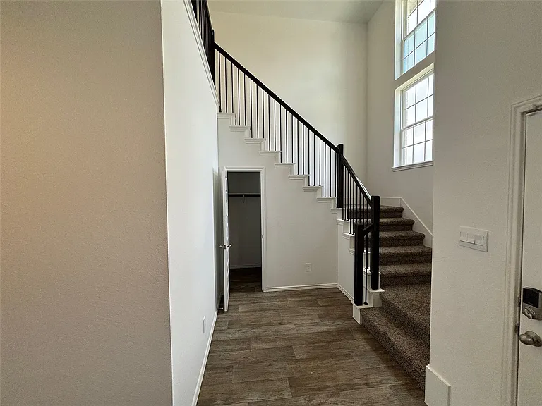 7326 Audubon Russet Dr — Photo 24