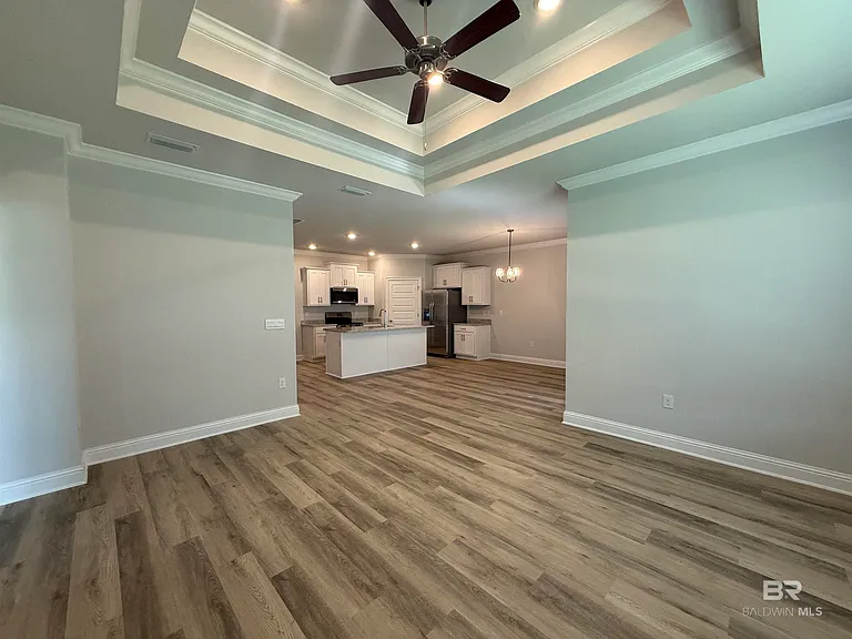 429 Parkerman Ave — Photo 8
