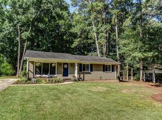 2781 Homeland Dr, Doraville, GA 30360
