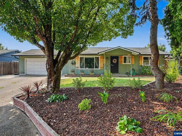 4619 Squire Ct NE, Salem, OR 97301