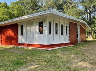 212 Pearl St, Center, TX 75935