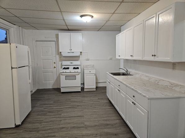 612 Saint John St APT 4