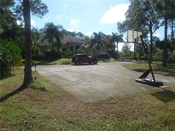 3rd image of 2512 NW 24th St