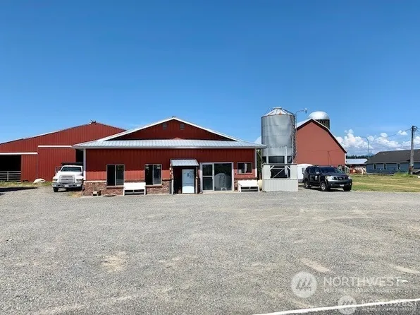 112 H Street Road, Lynden, WA 98264