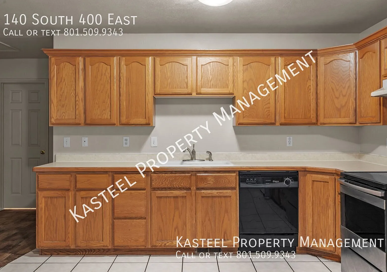 Quiet Street, Master Bathroom, Central Air — Photo 3