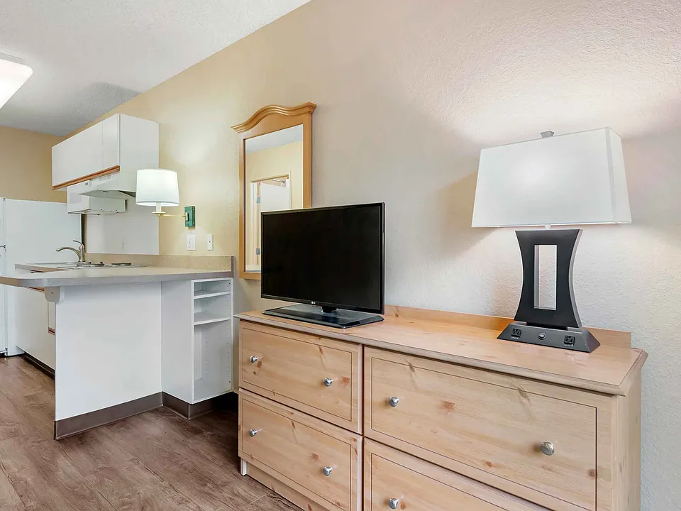 Studio Suite - 1 King Bed