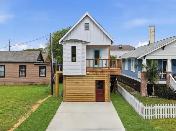 2622 Avenue M 1/2, Galveston, TX 77550