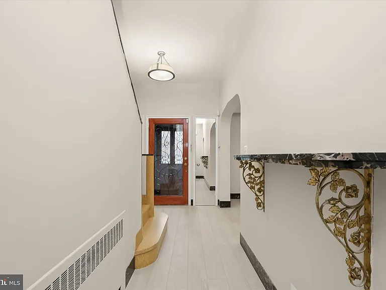 3007 Oliver St NW — Photo 4