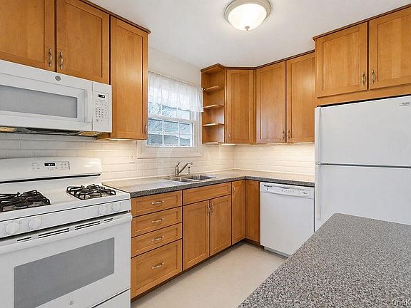 2nd image of 3609 N Wilshire Lane #3609 F