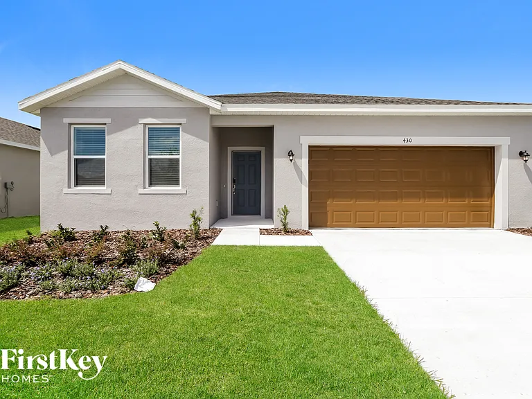 430 Reina Way — Photo 1