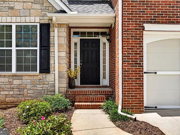 4th image of 4250 Granby Cir