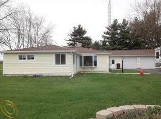 9740 Crane Rd, Milan, MI 48160