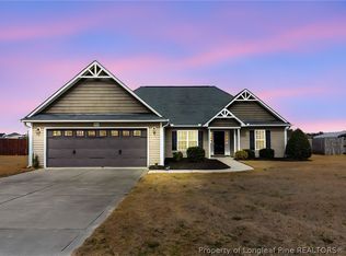 3559 Thrower Rd, Hope Mills, NC 28348