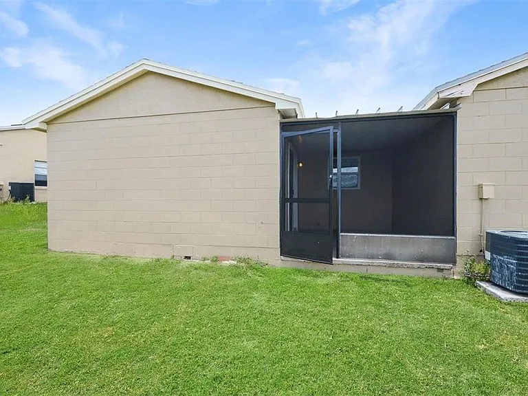 1184 Woodman Way — Photo 19