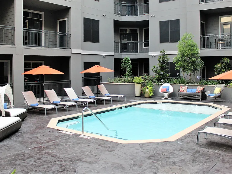 The Westheimer Apartments — Photo 6
