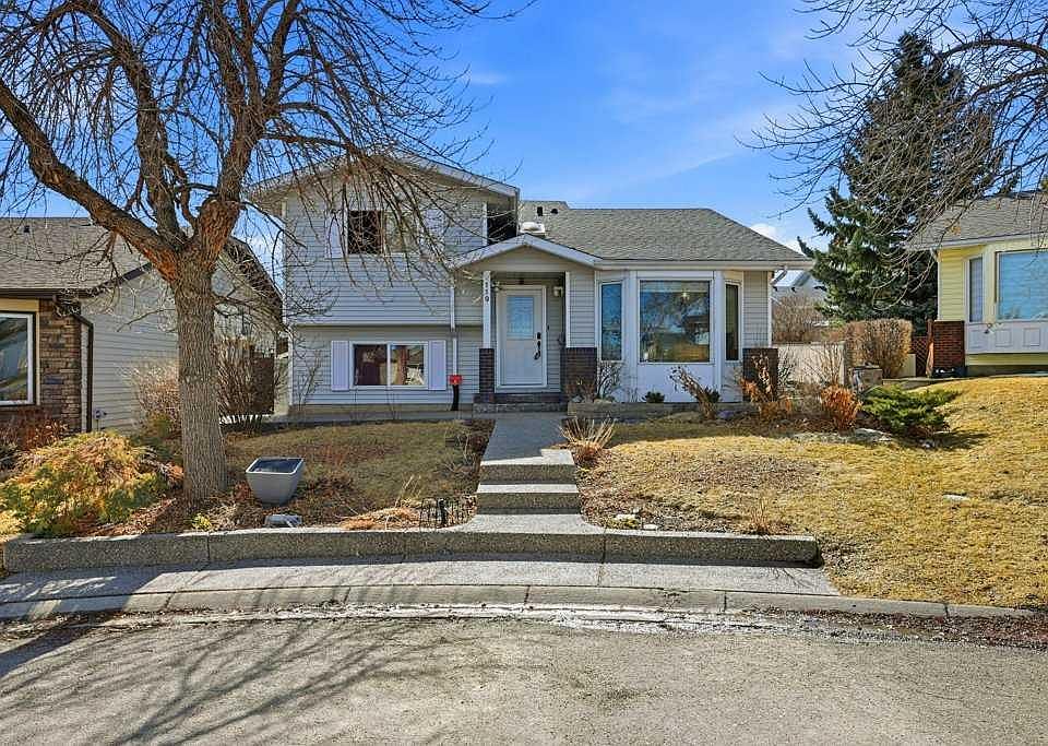 1st image of 119 N Macewan Meadow Way NW