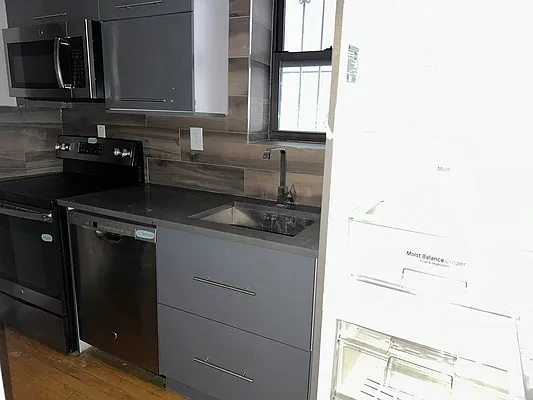 Rented by Premier One Realty LLC | media 9