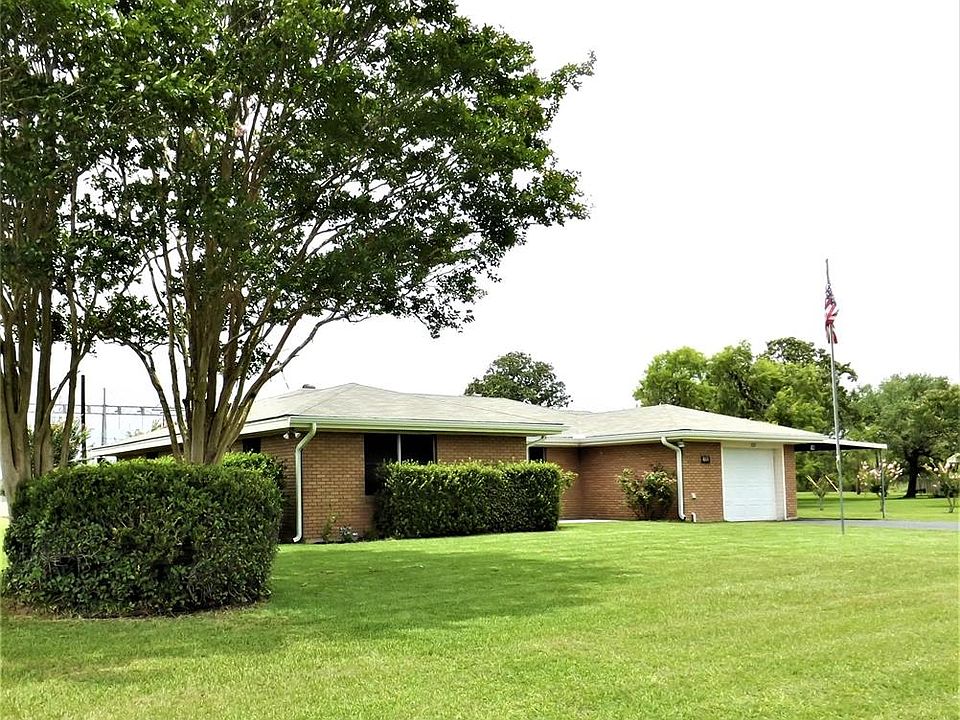 1st image of 222 King Dr