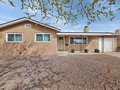 6105 Alta Monte Ave NE, Albuquerque, NM, 87110