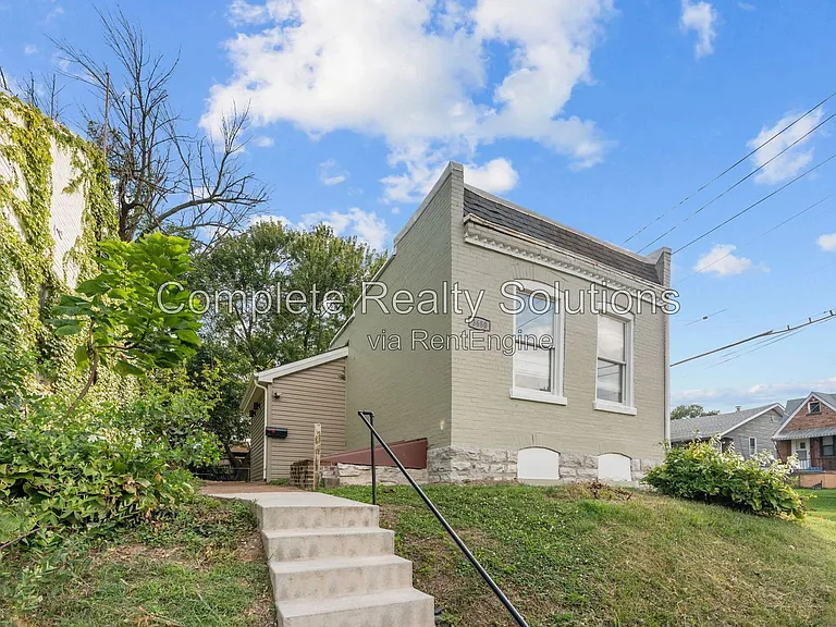 3680 Blow St — Photo 2