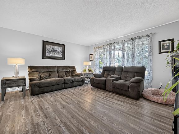 4th image of 37 Graham Rd