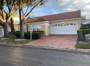 10116 Oak Bark Ln, Palm Beach Gardens, FL 33410