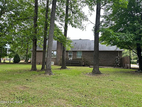 3rd image of 1206 Alder Circle