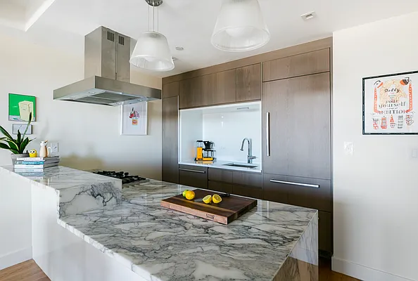 Rented by Compass | media 10