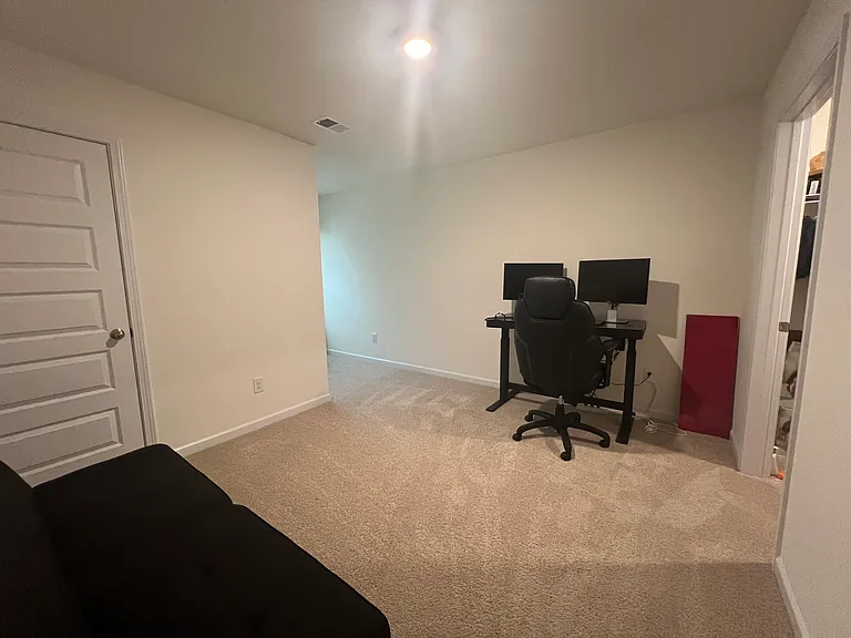 295 Silver Moon Dr — Photo 17