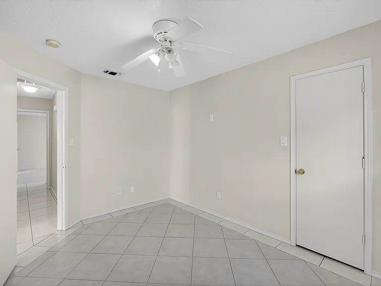 7016 Snowivy Ct — Photo 23