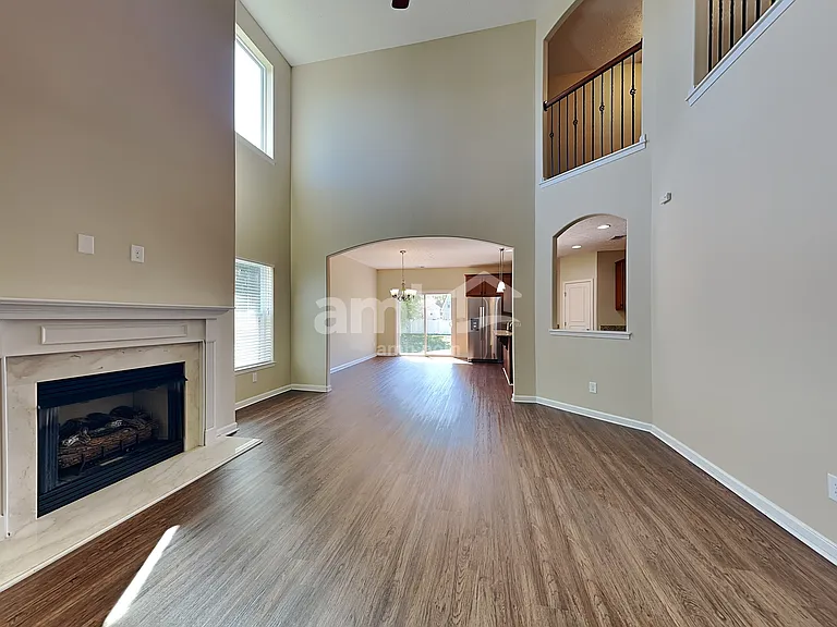 1287 Wentworth Dr — Photo 7
