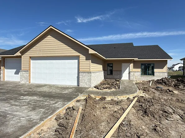 5121 N Toben Dr, Wichita, KS 67226