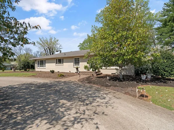 914 Sawyer Dr, Murfreesboro, TN 37129