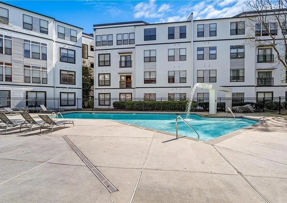 821 Ralph McGill Blvd NE #3215