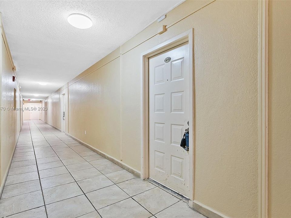 6980-nw-186th-st-apt-3-419-hialeah-fl-33015-zillow
