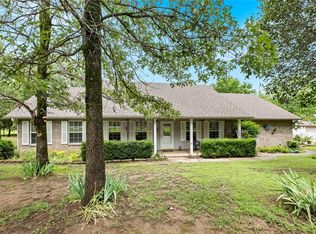 101224 S 4612th Rd, Sallisaw, OK 74955