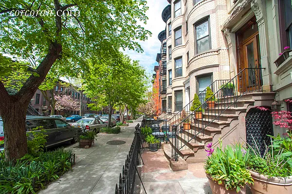 Sold by Corcoran | media 14