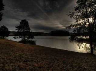 Gravelly Hills Rd, Louisville, TN 37777