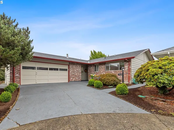 12630 SW Prince Albert St, King City, OR 97224