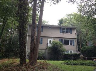 48 Roosevelt Ave #B, East Northport, NY 11731